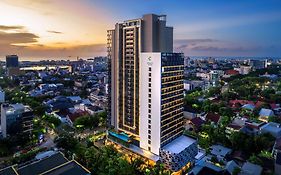 Hyatt Place Makassar